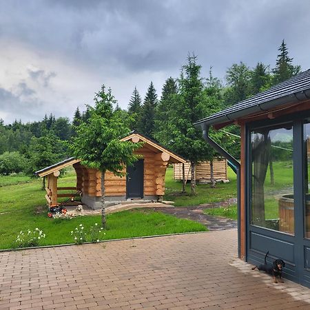 Harghita Log Houses Izvoare  Eksteriør bilde