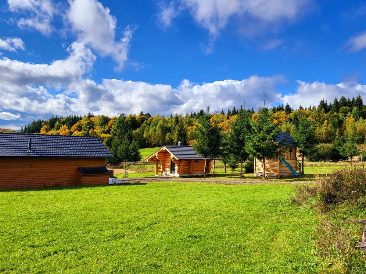 Harghita Log Houses Izvoare  Eksteriør bilde